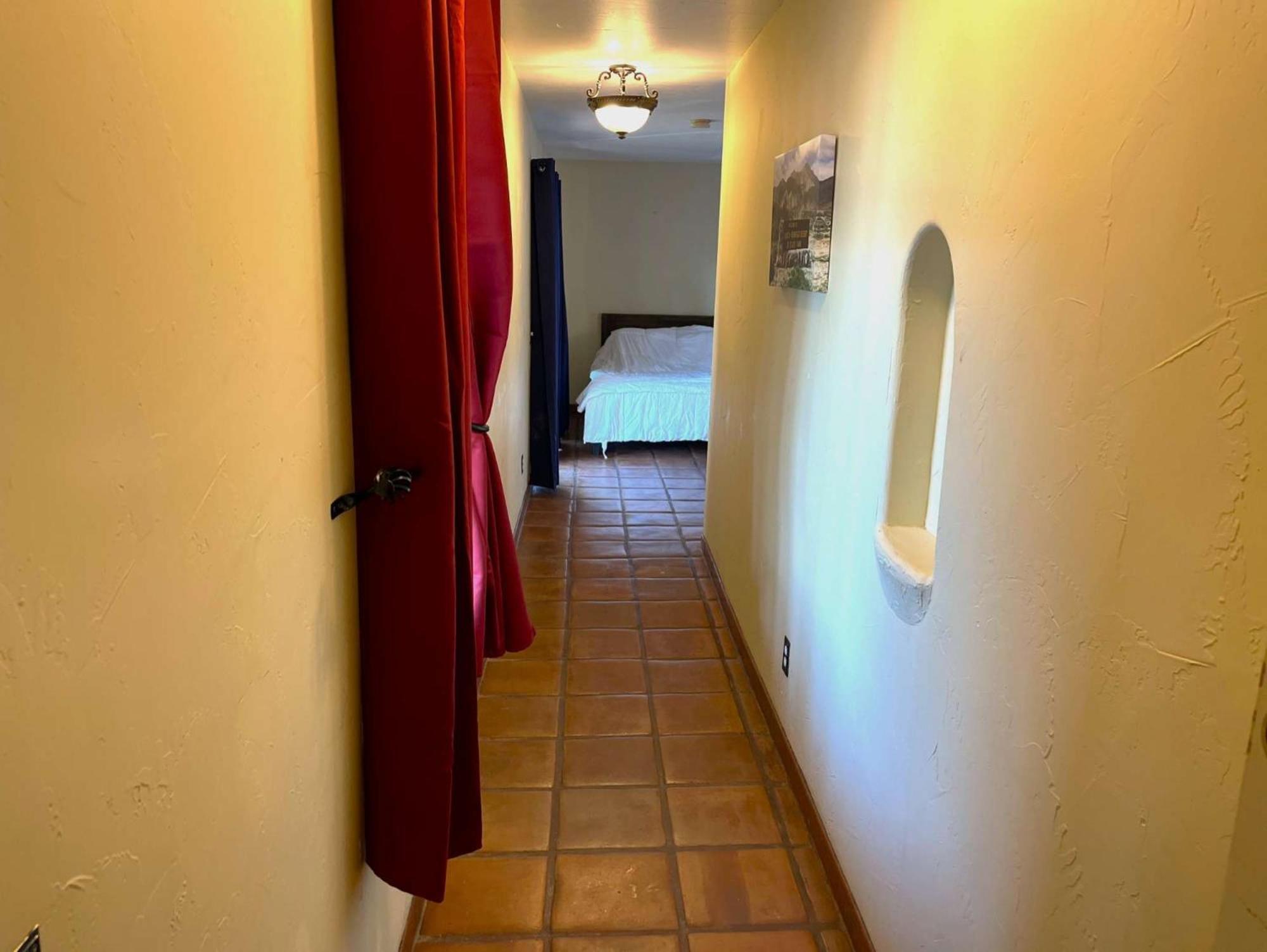 Private Home On 10 Acres - Heated Salt Pool & Jacuzzi, Mountain & City Views, Horseshoes, Basketball, Bbq, Golf Putting, Foosball, Croquet, Bose Stereo, White Cotton Bedding - Hilltop Hacienda, Pool Heat Optional Jamul Exterior foto