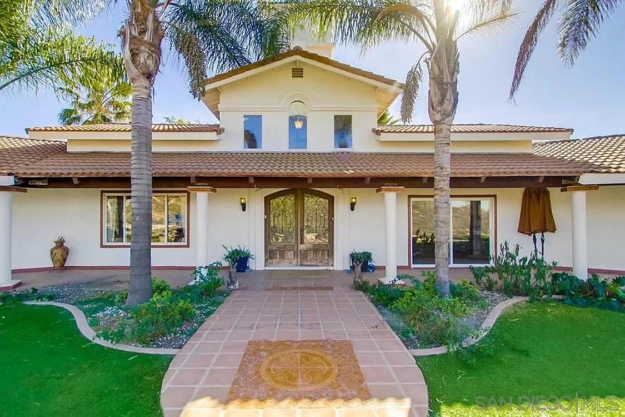 Private Home On 10 Acres - Heated Salt Pool & Jacuzzi, Mountain & City Views, Horseshoes, Basketball, Bbq, Golf Putting, Foosball, Croquet, Bose Stereo, White Cotton Bedding - Hilltop Hacienda, Pool Heat Optional Jamul Exterior foto